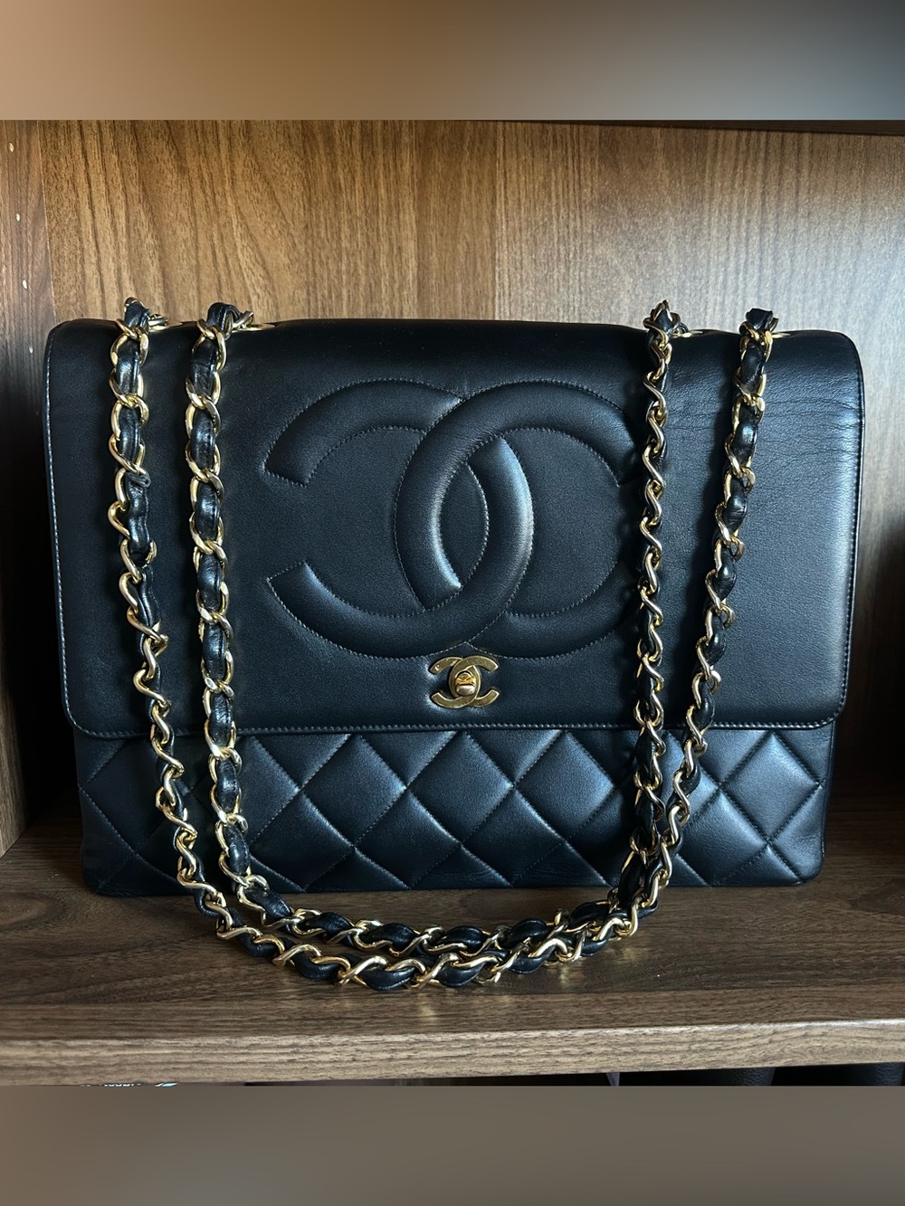 CHANEL Vintage Maxi Single Flap Bag with 24K gold hardware